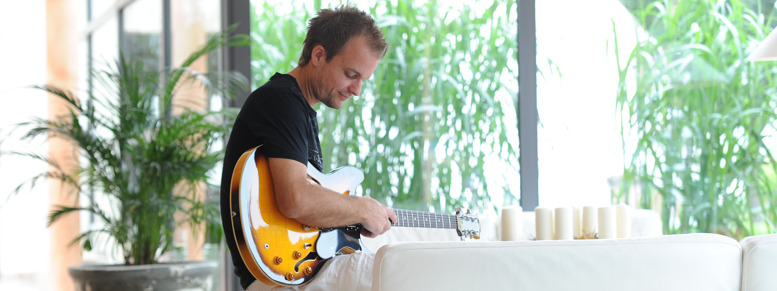 Daniel Schroth Gitarre